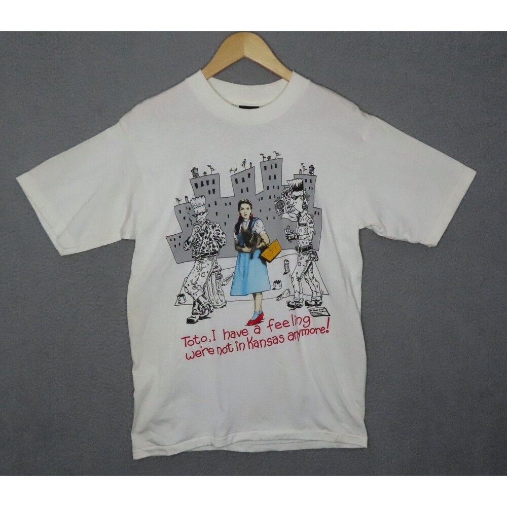 VTG 80s NYC Dorothy Toto Wizard Of Oz‎ Changes Tag Large T-Shirt Not In Kansas